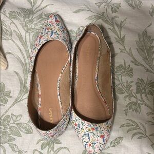 Old Navy Women's Floral Print Flats - Multicolor
